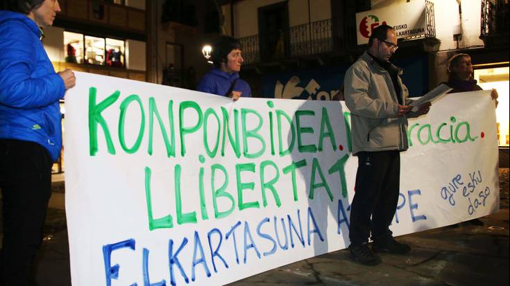 "Buruzagi katalanen askatasunarekin batera, herritar guztion eskubideak daude jokoan"