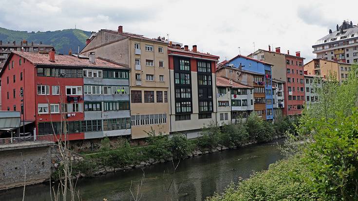 Etxebizitzak alokatzeko laguntzak emango dizkie Udalak gazteei