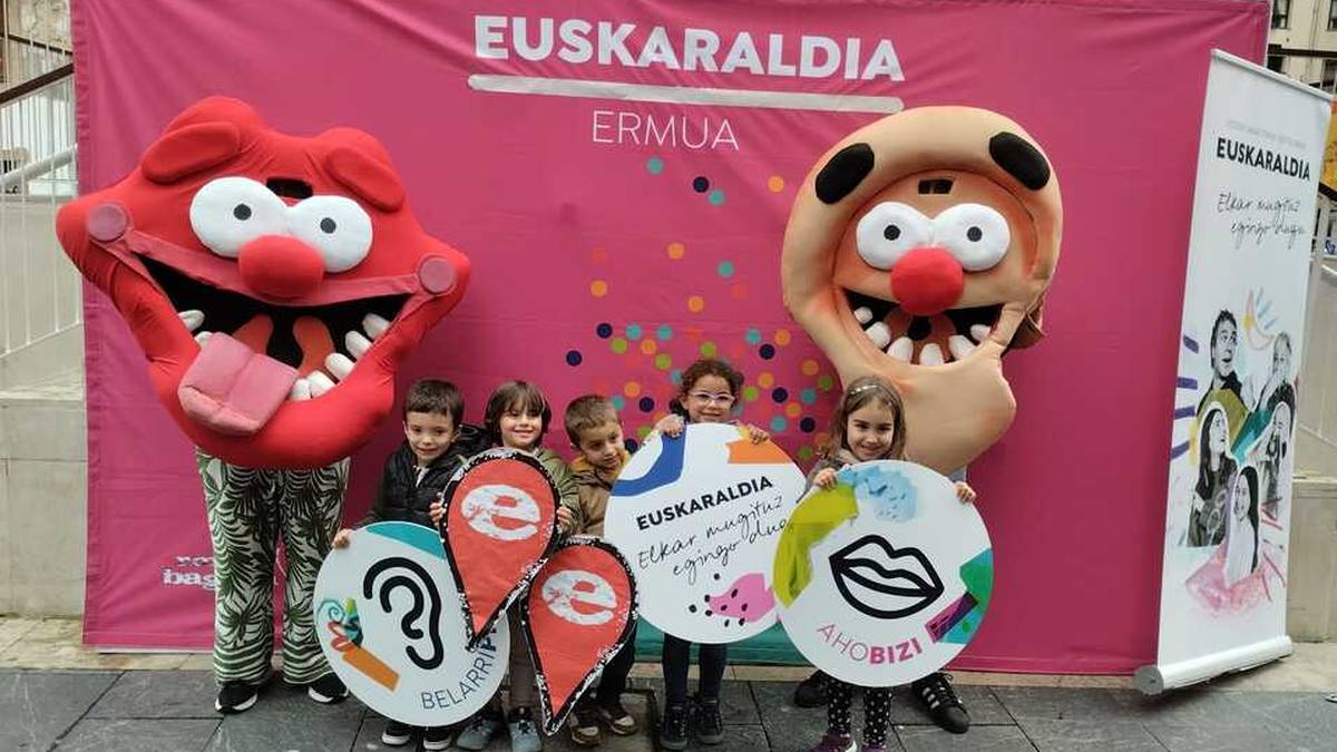 1000 izen-ematetik gora lortu ditu Ermuak