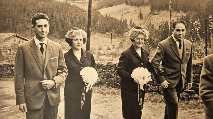 Ahizpa bikien ezkontza