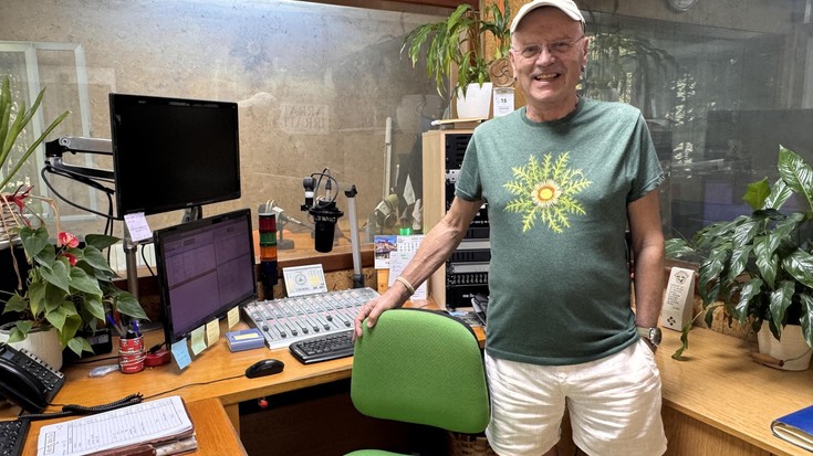 Bernardo Ibarra: "Etorri nintzeneko ilusio berberarekin segitzen dut Arrate Irratian"