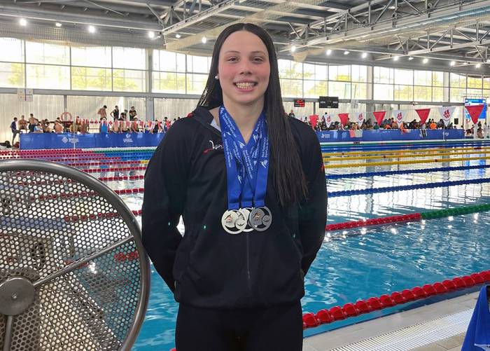 Paula Calvo Gipuzkoako txapeldun, juniorretan eta seniorretan