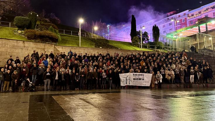 Basalgo zentral eolikoaren kontrako taldeak aurrera begirakoa landuko du gaur