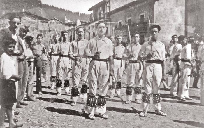 Gerraostean egindako lehenengoetariko dantza saioa