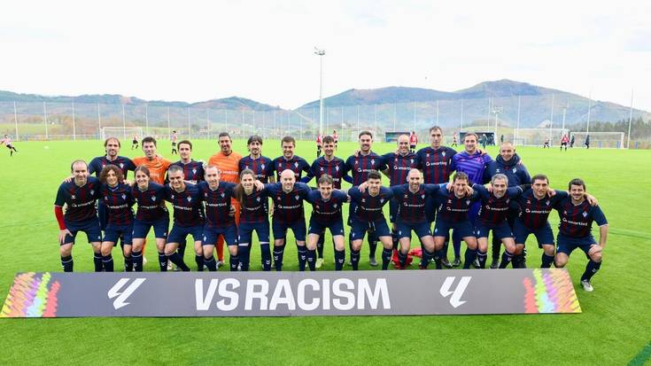 Arrazakeriaren kontrako txapelketan lehiatu ziren SD Eibar, Reala eta Athletic Clubeko beteranoak