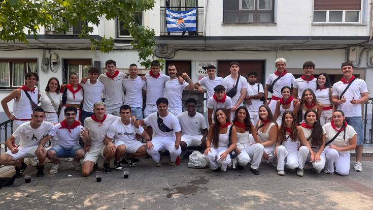 Autobuskada gazte sanferminetara