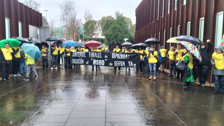 Erantzunen bat jaso ezean, protesten "tonua igo" egingo dute Geroako Kaltetuek