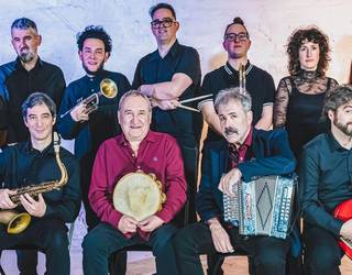 Tapia eta Leturia Band taldearen kontzertua hartuko du Itziarko elizak abuztuaren 2an