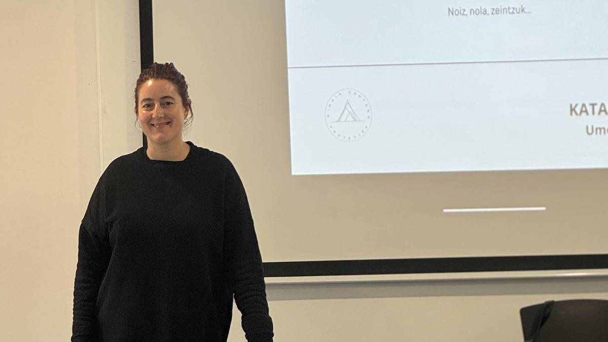 Mireia Centeno: "Muga guztiak dira garrantzitsuak, baina behar-beharrezkoak derrigorrezkoak dira, segurtasunarekin eta errespetuarekin zerikusia dutenak"