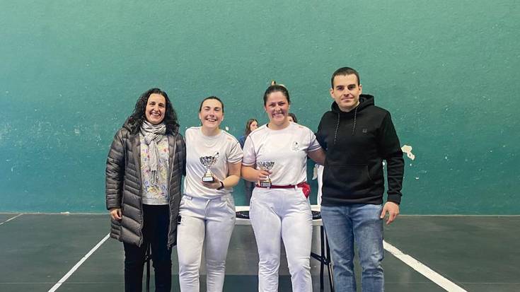 Gipuzkoako binakako txapelak gutxigatik egin die ihes Iruleak klubeko palistei